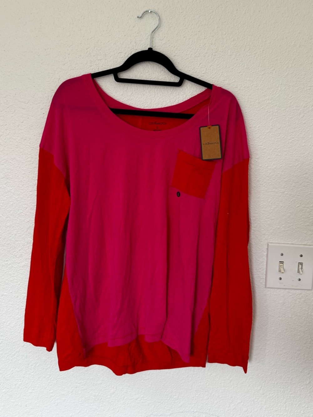 NWTG.H. Bass & Co. Pink and Red Colorblock Long Sleeve Tee Woman’s LG